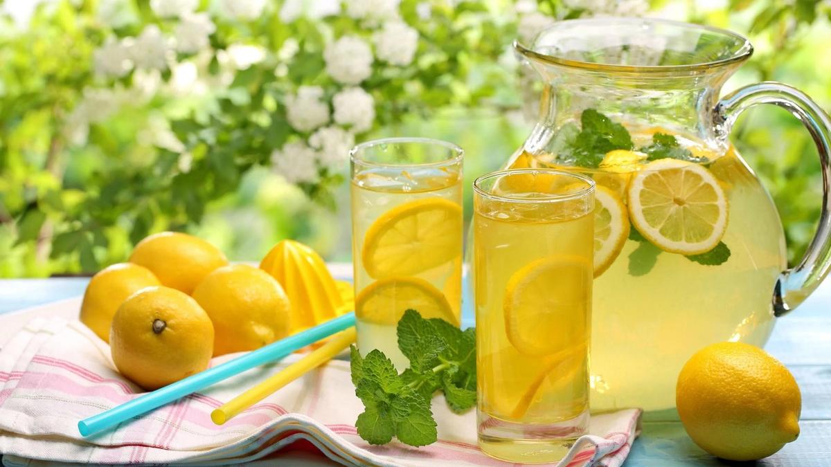 Вода с лимоном неделю